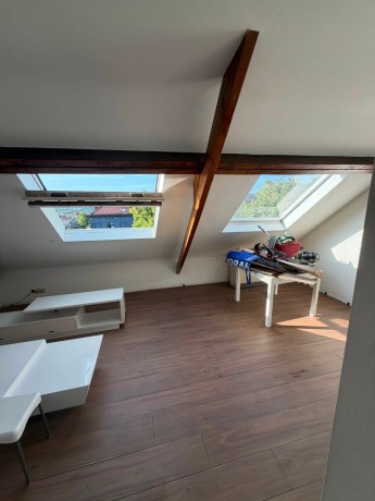 appartement-de-50-m2-situe-a-jette-a-deux-pas-de-la-place-du-miroir-big-1