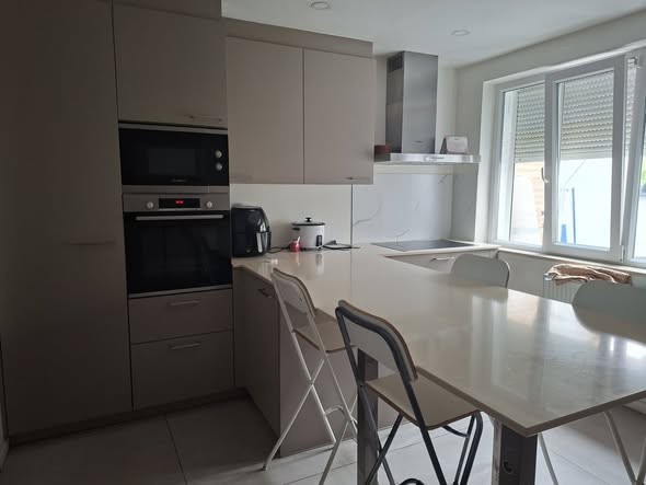 studio-non-meuble-au-sous-sol-big-0