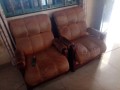 fauteuil-de-salon-en-cuir-small-1