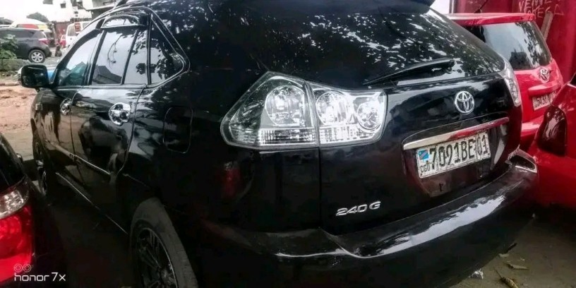 toyota-harrier-2013-big-3