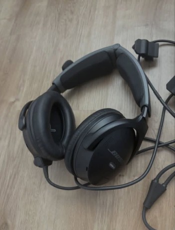 casque-premium-bose-a30-big-0