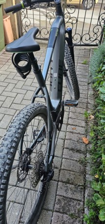 cube-reaction-pro-xxl-premium-mountainbike-top-zustand-big-3
