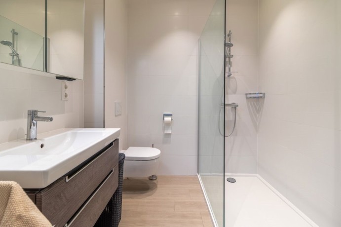 appartement-meuble-de-deux-pieces-a-cessange-big-4