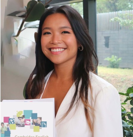 professeure-danglais-native-certifiee-accent-americain-tous-niveaux-usa-australie-uk-big-0