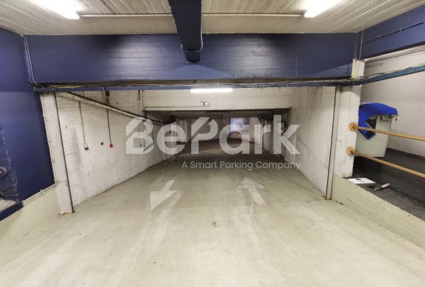 parking-charleroi-parc-tirou-big-0