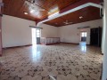 a-louer-appartement-bureaux-f4-en-premier-plan-amborogony-tulear-madagascar-small-0