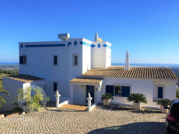 vente-villa-3-chambres-estoifaro-portugal-big-0