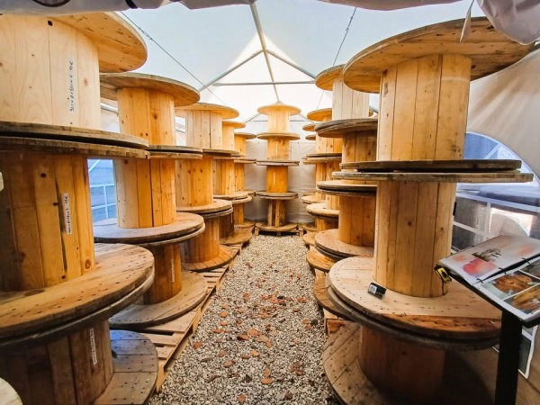 destockage-touret-de-cable-en-bois-big-0