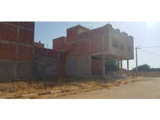 TERRAIN DE 132M2 AVEC TITRE &Agrave; SEB&Acirc;A AYOUNE