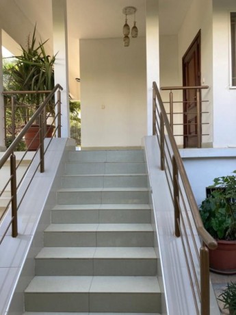 villa-a-vendre-5-pieces-big-0