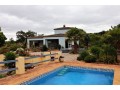 vente-villa-4-chambres-avec-terrain-de-25-hectares-faro-small-0