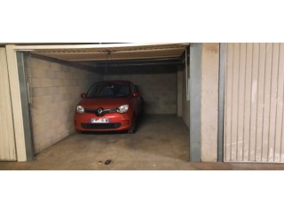 Box garage 20 M² à Rabatau