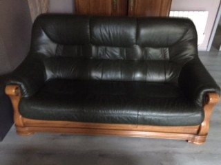 Canapé avec deux fauteuils en cuire