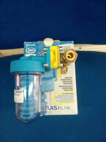 dosaplus-3-4-13-14-distributeur-anti-calcaire-pour-chaudieres-et-eau-domestique-fabrication-italienne-big-0