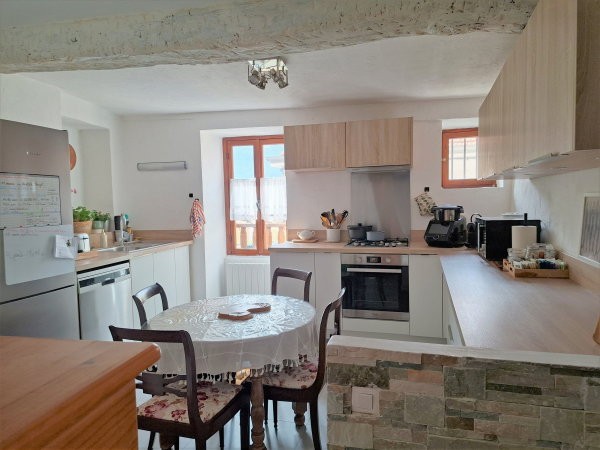 appartement-f3-refait-a-neuf-3-pieces-big-0
