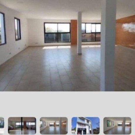 ivandry-local-en-baie-vitree-de-125m2-avec-groupe-electorgene-et-grand-parking-dans-un-immeuble-en-bord-de-route-principale-securise-a-usage-bureau-ou-commerciale-ref2026-ivlc030-big-0