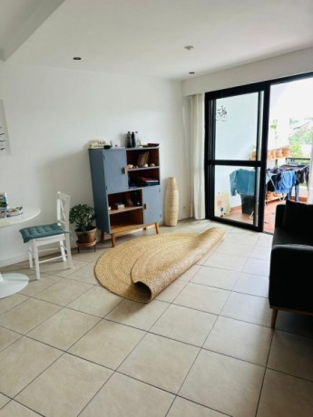 ivandry-appartement-t2-semi-meuble-avec-belle-vue-et-groupe-electorgene-a-1-minutes-des-ecoles-international-big-0