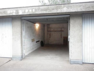 14 boxes de garage à vendre