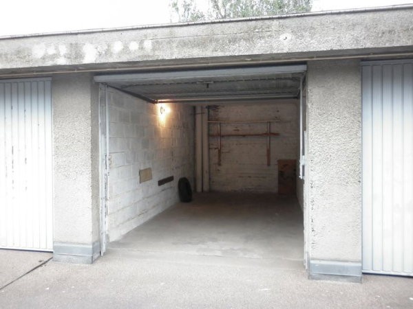 14-boxes-de-garage-a-vendre-big-0