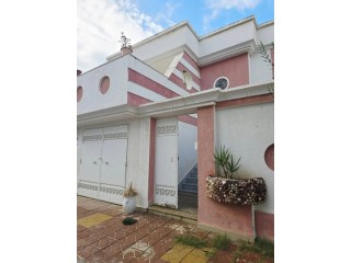 Villa prestigieuse à sahloul 4 2 pièces