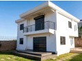 a-louer-superbe-villa-f4-ambatolampy-tsimahafotsy-5-pieces-small-0