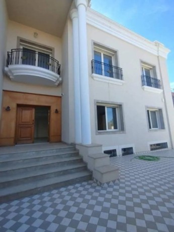 a-vendre-une-villa-prestigieuse-a-la-baie-des-anges-proche-de-port-el-kantaoui-big-0