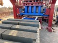 machine-a-parpaing-pave-semi-automatique-ott41sa-small-2