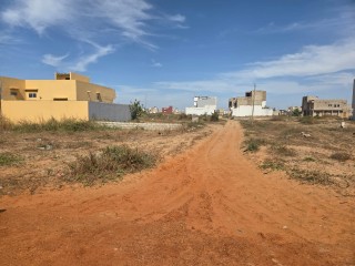 Terrain de 150 m² avec Titre Foncier Individuel – Sangalkam