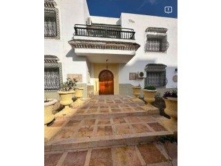 À VENDRE – Magnifique Villa 4000 m² terrain à Chatt Mariem coté mer et sur la route touristique