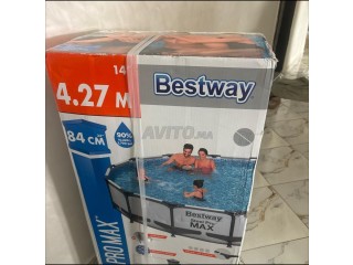 Piscine bestway 4,27m Neuve
